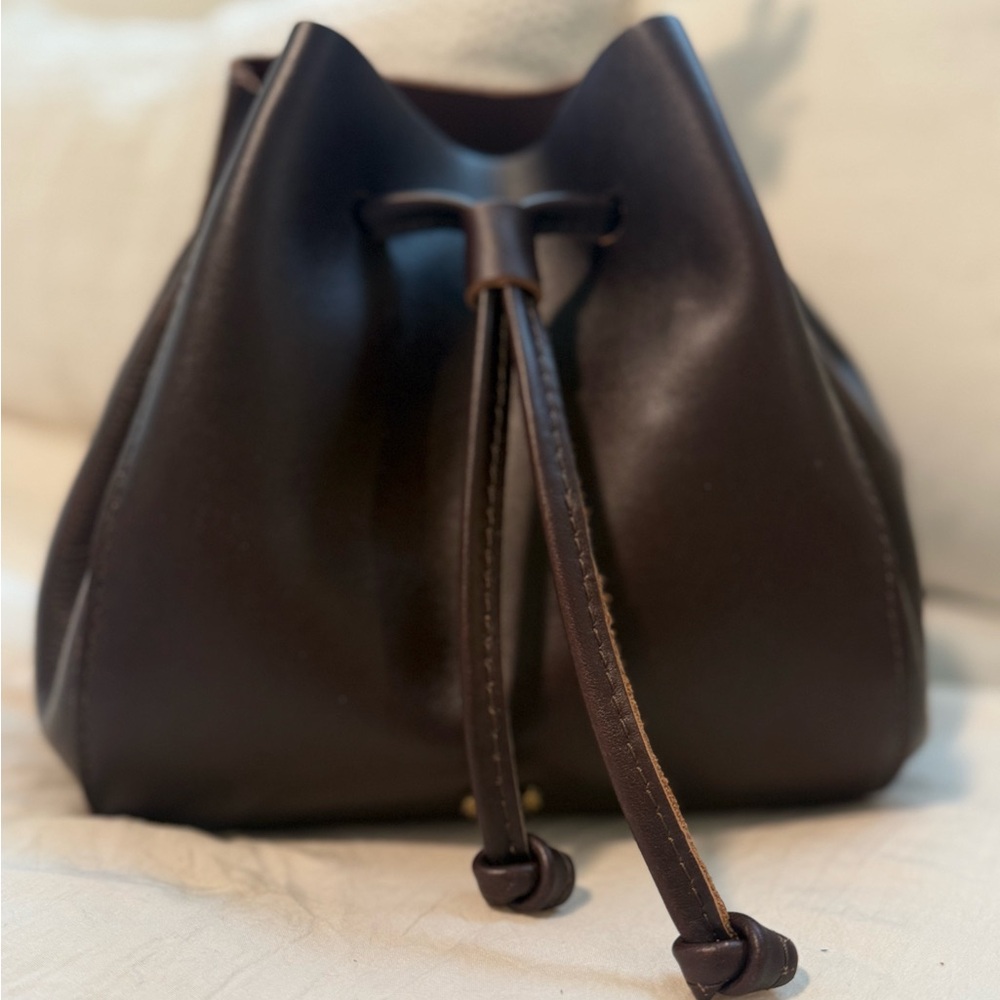 Portland Leather Nest Bucket Bag